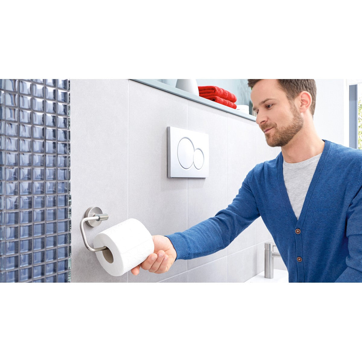 tesa® Nooblesse Toilettenpapierhalter ohne Deckel, Edelstahloptik, inkl. Klebelösung