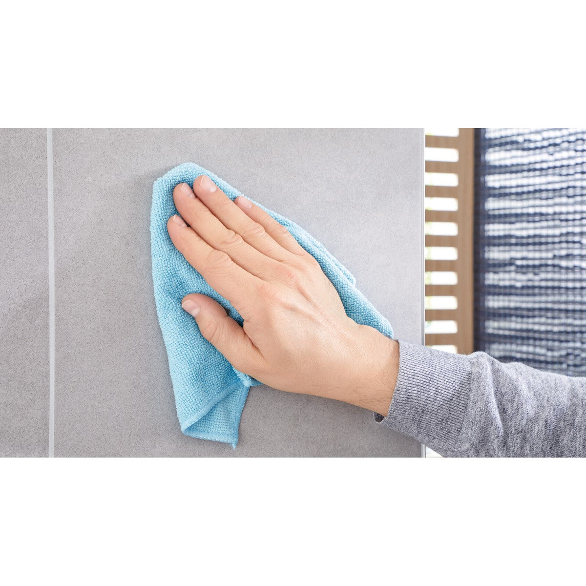 tesa® Nooblesse Zahnbürstenhalter, schickes Design, inkl. Klebelösung