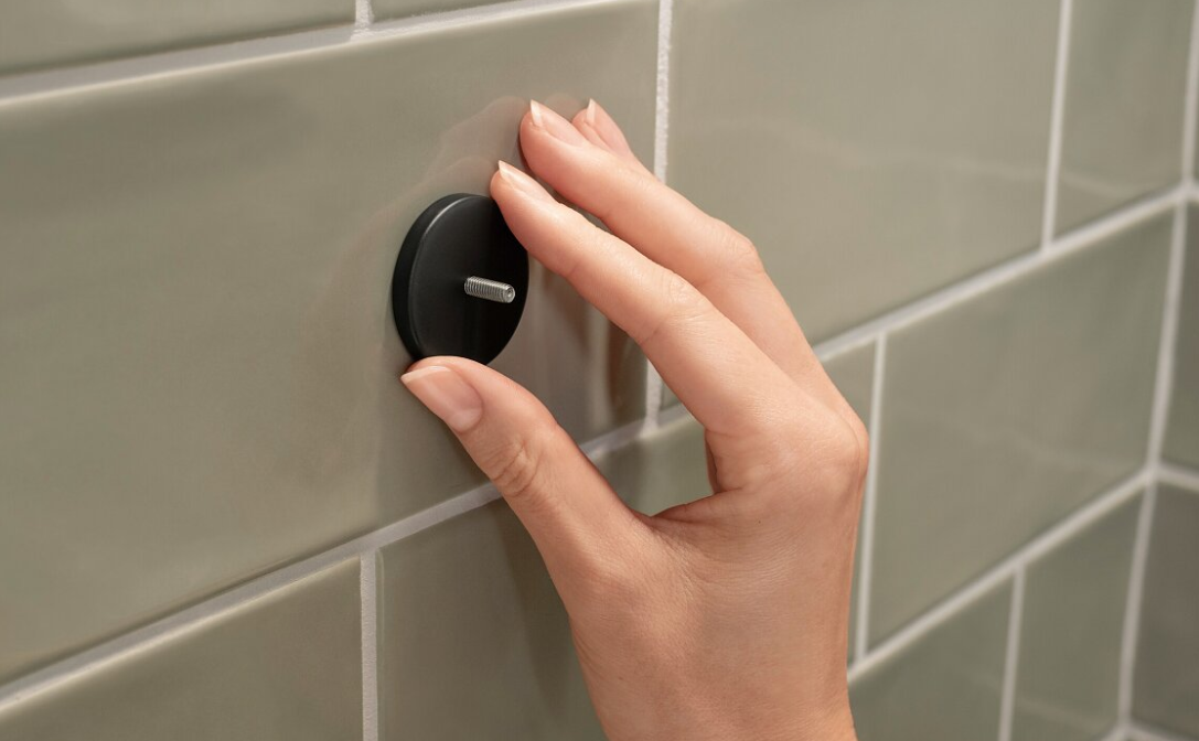 tesa® Aluxx Duschkorb 12,5 x 25 x 9,5 cm, Schwarz, Matt